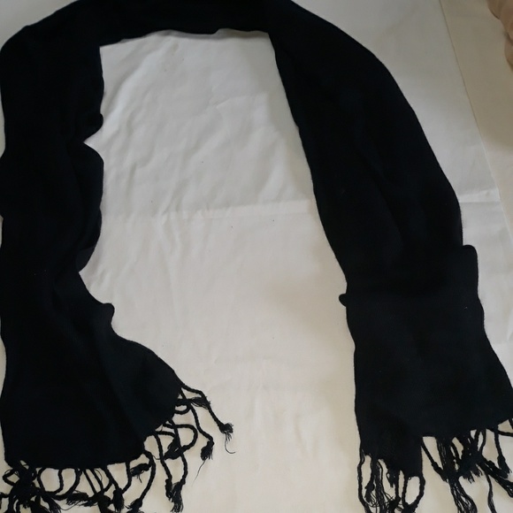 None Accessories - APT. 9 Black Scarf